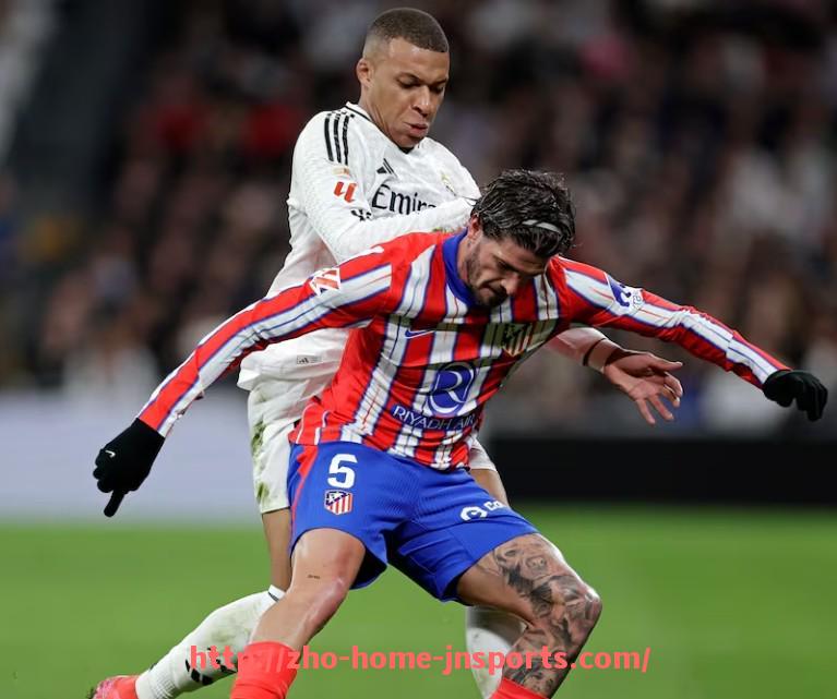 江南综合体育-英超黑人运动员球衣臂章的历史和意义解析